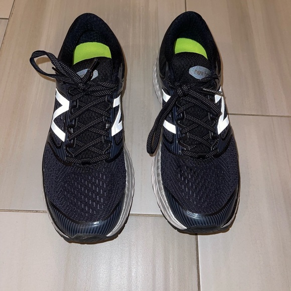 My New Balance comfortable gym used shoes size 10 (black color) main image 6